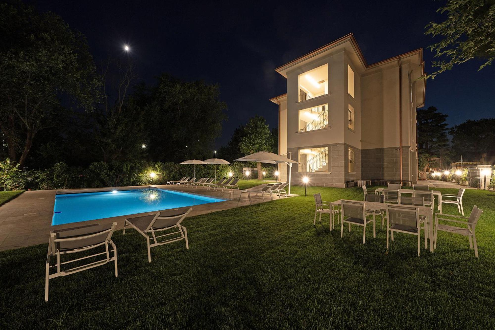 Villa Caterina Apartments By Wonderful Italy Desenzano del Garda Eksteriør billede